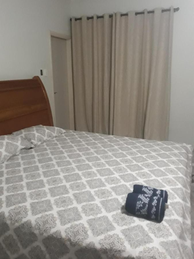 Capim Santo Bed & Breakfast Апаресида Екстериор снимка